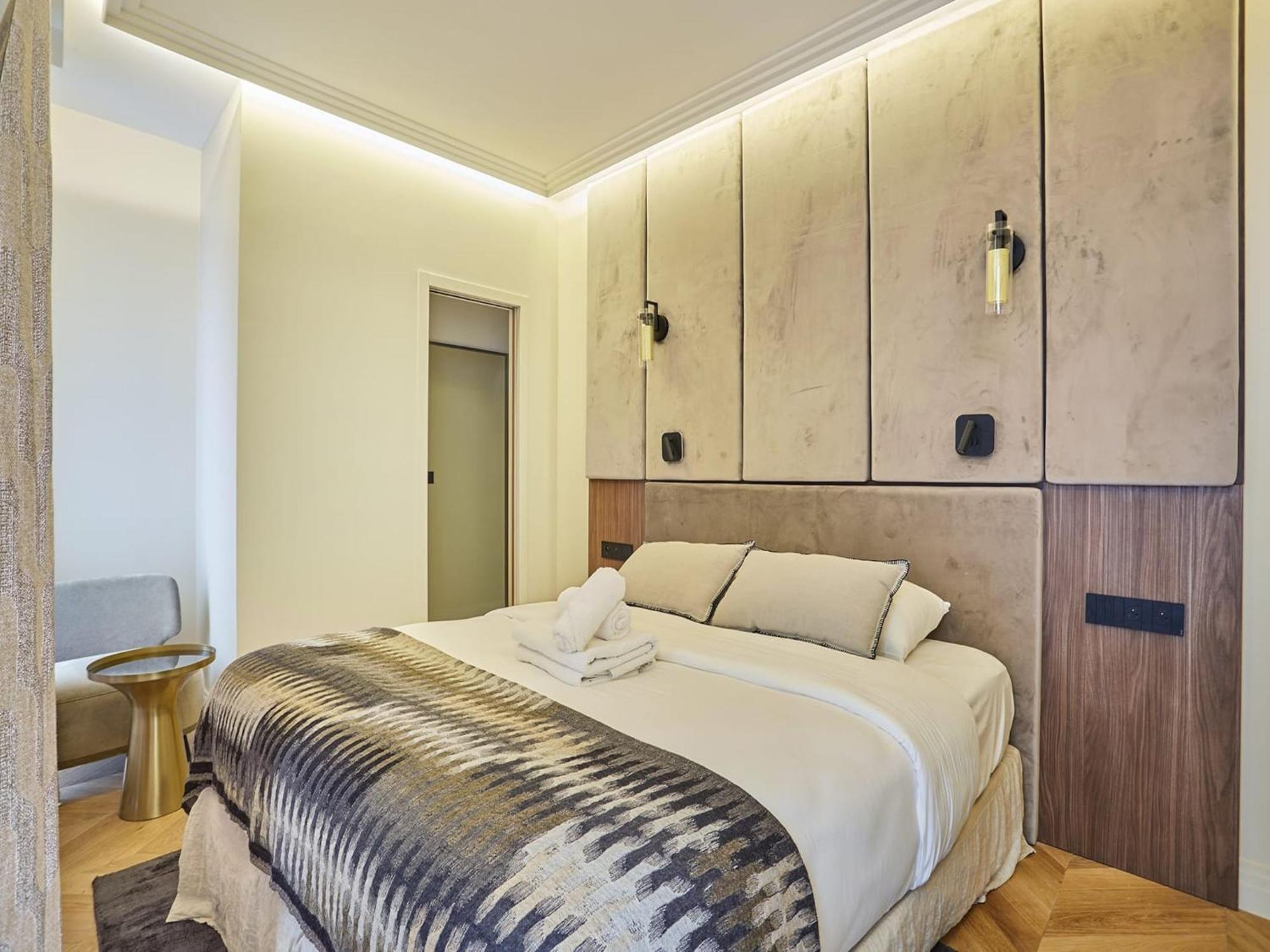 Appartamento Incredible Le Marais With Terrace Parigi
